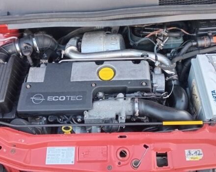 Красный Опель Зафира, объемом двигателя 2.2 л и пробегом 300 тыс. км за 2800 $, фото 7 на Automoto.ua