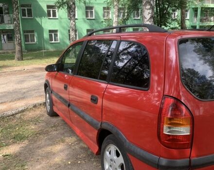 Красный Опель Зафира, объемом двигателя 1.6 л и пробегом 280 тыс. км за 3000 $, фото 3 на Automoto.ua