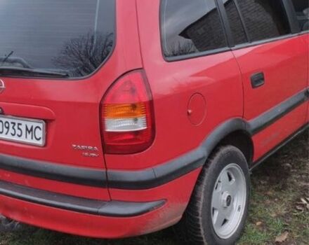 Красный Опель Зафира, объемом двигателя 1.8 л и пробегом 330 тыс. км за 3800 $, фото 3 на Automoto.ua