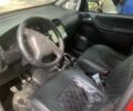 Красный Опель Зафира, объемом двигателя 1.6 л и пробегом 280 тыс. км за 3000 $, фото 4 на Automoto.ua