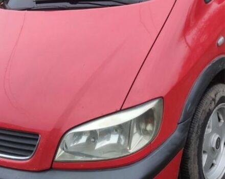 Красный Опель Зафира, объемом двигателя 1.8 л и пробегом 330 тыс. км за 3800 $, фото 1 на Automoto.ua