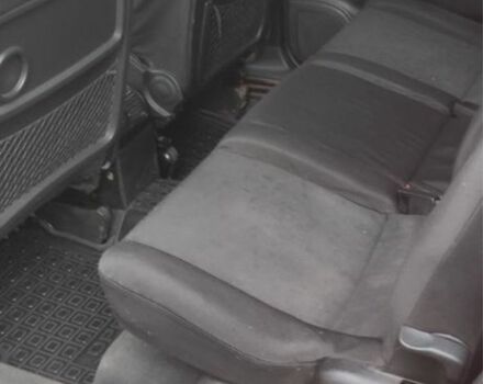 Красный Опель Зафира, объемом двигателя 1.8 л и пробегом 330 тыс. км за 3800 $, фото 5 на Automoto.ua