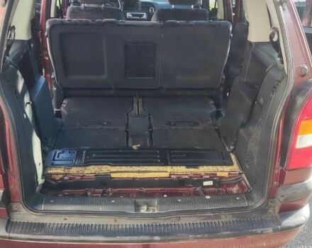 Красный Опель Зафира, объемом двигателя 1.6 л и пробегом 290 тыс. км за 3600 $, фото 4 на Automoto.ua