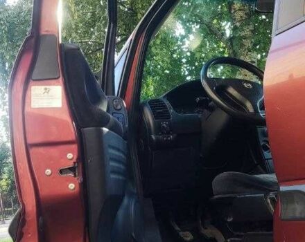 Красный Опель Зафира, объемом двигателя 1.6 л и пробегом 290 тыс. км за 3600 $, фото 9 на Automoto.ua