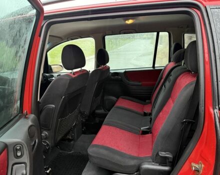 Красный Опель Зафира, объемом двигателя 1.8 л и пробегом 250 тыс. км за 1680 $, фото 5 на Automoto.ua