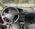 Красный Опель Зафира, объемом двигателя 2.2 л и пробегом 270 тыс. км за 4750 $, фото 2 на Automoto.ua