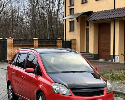 Красный Опель Зафира, объемом двигателя 1.91 л и пробегом 280 тыс. км за 3950 $, фото 1 на Automoto.ua