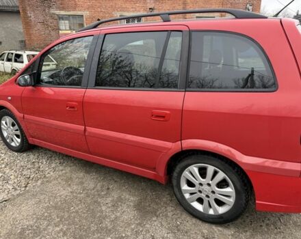 Красный Опель Зафира, объемом двигателя 2.2 л и пробегом 300 тыс. км за 1850 $, фото 3 на Automoto.ua