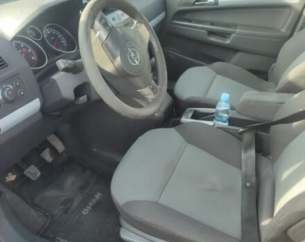 Червоний Опель Зафіра, об'ємом двигуна 1.9 л та пробігом 498 тис. км за 3100 $, фото 5 на Automoto.ua