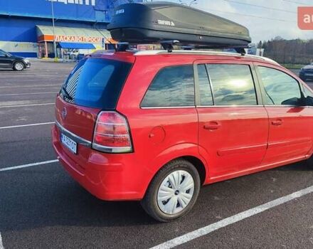 Красный Опель Зафира, объемом двигателя 1.9 л и пробегом 375 тыс. км за 4900 $, фото 9 на Automoto.ua