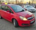 Червоний Опель Зафіра, об'ємом двигуна 1.6 л та пробігом 258 тис. км за 4100 $, фото 1 на Automoto.ua