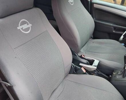 Красный Опель Зафира, объемом двигателя 1.9 л и пробегом 243 тыс. км за 5300 $, фото 7 на Automoto.ua