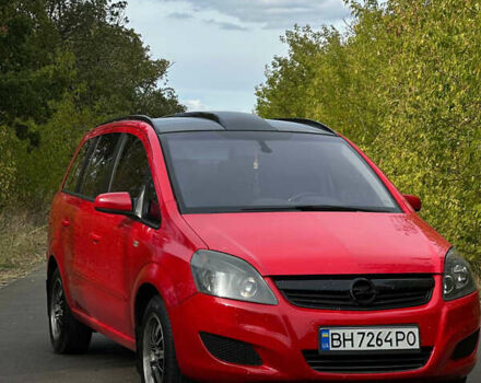 Красный Опель Зафира, объемом двигателя 1.7 л и пробегом 310 тыс. км за 7800 $, фото 3 на Automoto.ua
