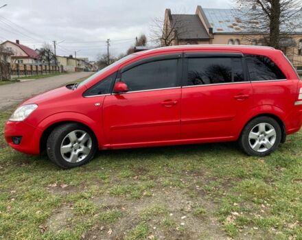 Красный Опель Зафира, объемом двигателя 1.7 л и пробегом 256 тыс. км за 6000 $, фото 2 на Automoto.ua