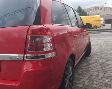 Красный Опель Зафира, объемом двигателя 1.69 л и пробегом 270 тыс. км за 6700 $, фото 11 на Automoto.ua