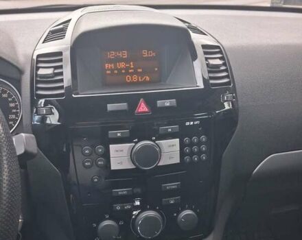 Красный Опель Зафира, объемом двигателя 1.69 л и пробегом 270 тыс. км за 6700 $, фото 20 на Automoto.ua