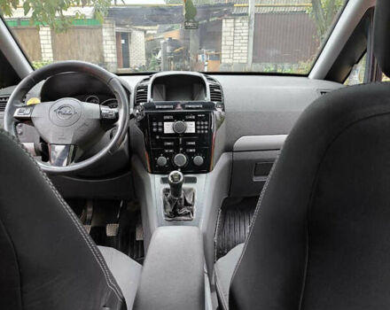 Опель Зафіра 2011 у Києві на Automoto.ua Червоний Опель Зафіра, об'ємом двигуна 1.69 л та пробігом 184 тис. км за 7600 $, фото 3 на Automoto.ua