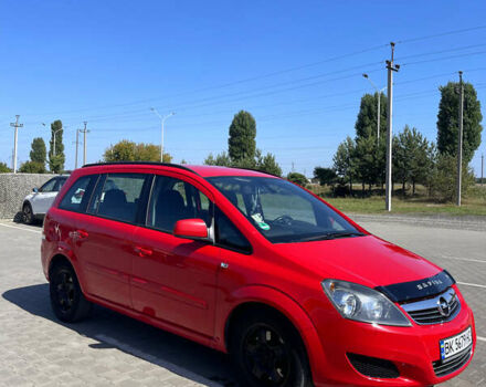 Красный Опель Зафира, объемом двигателя 1.7 л и пробегом 205 тыс. км за 7990 $, фото 23 на Automoto.ua