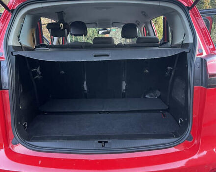 Красный Опель Зафира, объемом двигателя 1.6 л и пробегом 146 тыс. км за 10699 $, фото 18 на Automoto.ua