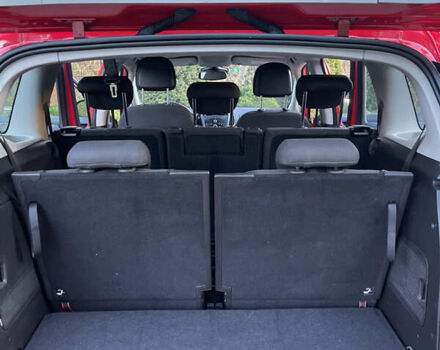 Красный Опель Зафира, объемом двигателя 1.6 л и пробегом 146 тыс. км за 10699 $, фото 36 на Automoto.ua