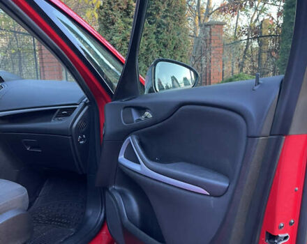 Красный Опель Зафира, объемом двигателя 1.6 л и пробегом 146 тыс. км за 10699 $, фото 30 на Automoto.ua