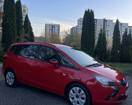 Красный Опель Зафира, объемом двигателя 1.6 л и пробегом 146 тыс. км за 10699 $, фото 7 на Automoto.ua