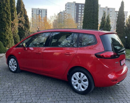 Красный Опель Зафира, объемом двигателя 1.6 л и пробегом 146 тыс. км за 10699 $, фото 13 на Automoto.ua