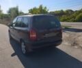 Красный Опель Зафира, объемом двигателя 2.2 л и пробегом 220 тыс. км за 2000 $, фото 10 на Automoto.ua