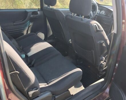 Красный Опель Зафира, объемом двигателя 2.2 л и пробегом 220 тыс. км за 2000 $, фото 17 на Automoto.ua