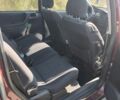 Красный Опель Зафира, объемом двигателя 2.2 л и пробегом 220 тыс. км за 2000 $, фото 17 на Automoto.ua