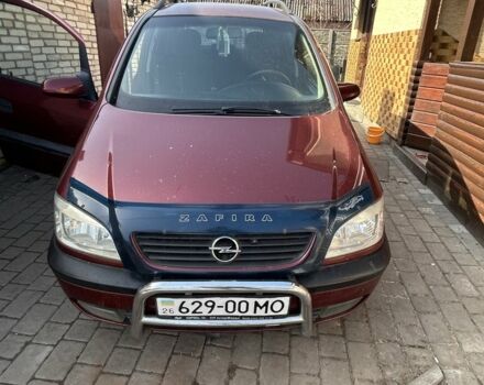 Красный Опель Зафира, объемом двигателя 1.9 л и пробегом 3 тыс. км за 2400 $, фото 1 на Automoto.ua