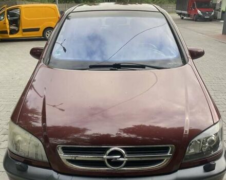 Красный Опель Зафира, объемом двигателя 2.2 л и пробегом 270 тыс. км за 4750 $, фото 1 на Automoto.ua