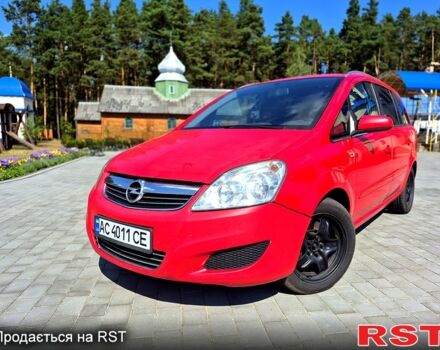 Червоний Опель Зафіра, об'ємом двигуна 1.9 л та пробігом 390 тис. км за 4700 $, фото 1 на Automoto.ua