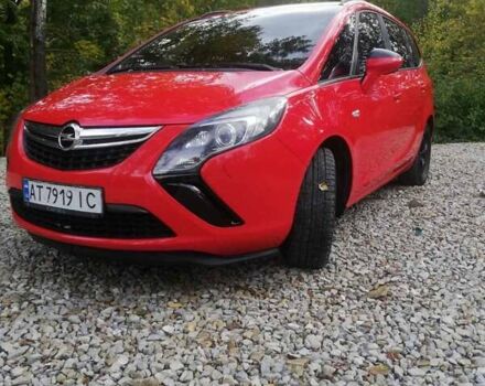 Червоний Опель Зафіра, об'ємом двигуна 1.96 л та пробігом 295 тис. км за 7200 $, фото 1 на Automoto.ua