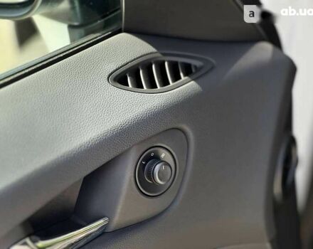 Опель Зафира, объемом двигателя 2 л и пробегом 151 тыс. км за 16200 $, фото 4 на Automoto.ua