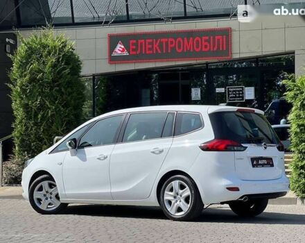 Опель Зафира, объемом двигателя 2 л и пробегом 151 тыс. км за 16200 $, фото 2 на Automoto.ua