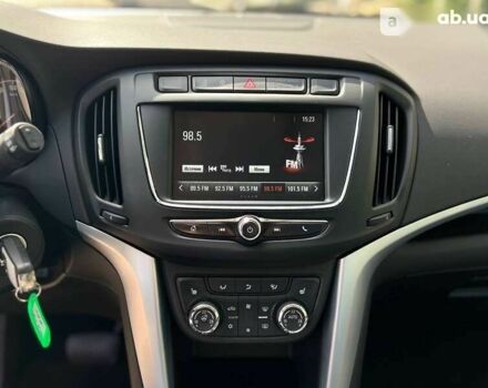 Опель Зафира, объемом двигателя 2 л и пробегом 151 тыс. км за 16200 $, фото 12 на Automoto.ua