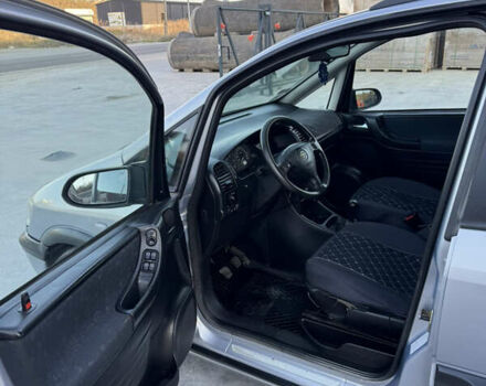 Опель Зафира, объемом двигателя 2 л и пробегом 360 тыс. км за 3450 $, фото 17 на Automoto.ua