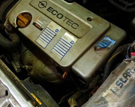 Опель Зафира, объемом двигателя 1.6 л и пробегом 260 тыс. км за 5000 $, фото 4 на Automoto.ua