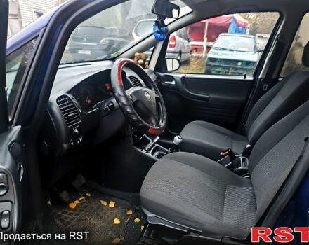 Опель Зафира, объемом двигателя 2.2 л и пробегом 290 тыс. км за 4500 $, фото 2 на Automoto.ua