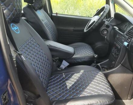 Опель Зафира, объемом двигателя 1.6 л и пробегом 352 тыс. км за 4600 $, фото 13 на Automoto.ua