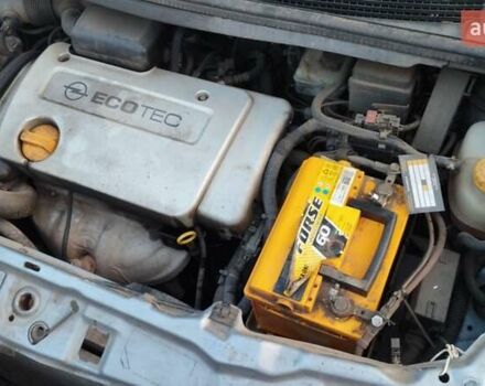 Опель Зафира, объемом двигателя 1.6 л и пробегом 275 тыс. км за 1893 $, фото 2 на Automoto.ua