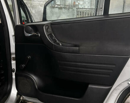 Опель Зафира, объемом двигателя 2.2 л и пробегом 460 тыс. км за 4200 $, фото 6 на Automoto.ua