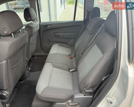 Опель Зафира, объемом двигателя 1.6 л и пробегом 183 тыс. км за 5700 $, фото 3 на Automoto.ua