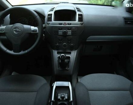 Опель Зафира, объемом двигателя 1.8 л и пробегом 258 тыс. км за 5550 $, фото 22 на Automoto.ua