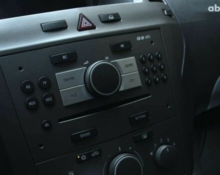 Опель Зафира, объемом двигателя 1.8 л и пробегом 258 тыс. км за 5550 $, фото 15 на Automoto.ua