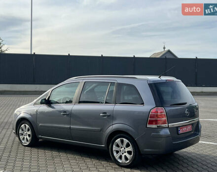 Опель Зафіра, об'ємом двигуна 1.8 л та пробігом 176 тис. км за 5300 $, фото 13 на Automoto.ua