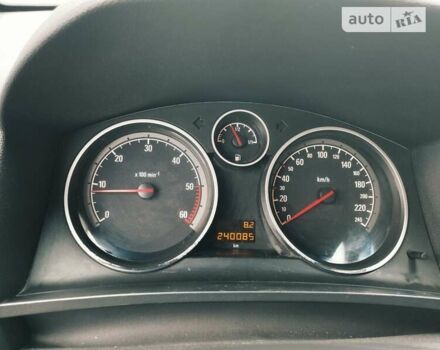 Опель Зафіра, об'ємом двигуна 1.9 л та пробігом 240 тис. км за 6000 $, фото 14 на Automoto.ua