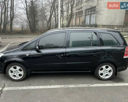 Опель Зафира, объемом двигателя 2.2 л и пробегом 198 тыс. км за 6600 $, фото 3 на Automoto.ua