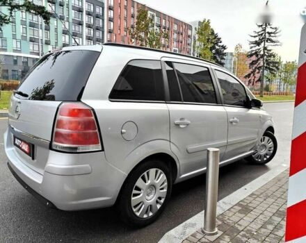 Опель Зафира, объемом двигателя 1.9 л и пробегом 253 тыс. км за 4490 $, фото 23 на Automoto.ua